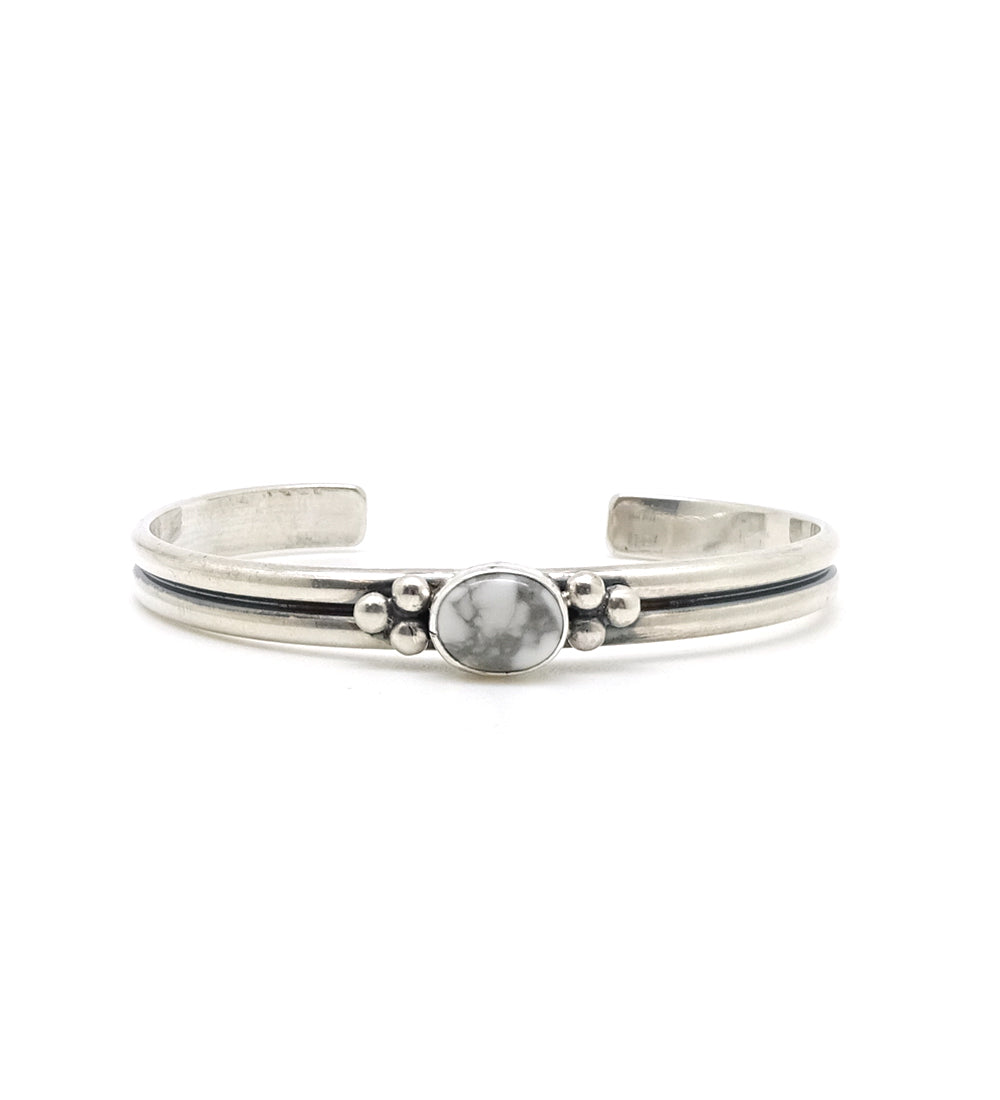 Single Stone Howlite Cuff