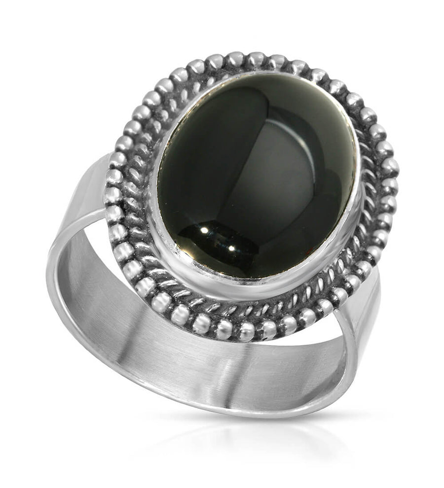 LARGE ONYX BEADED BORDER RING