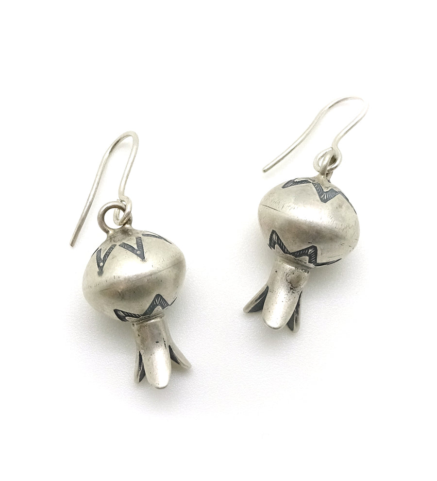 SMALL BLOSSOM EARRINGS